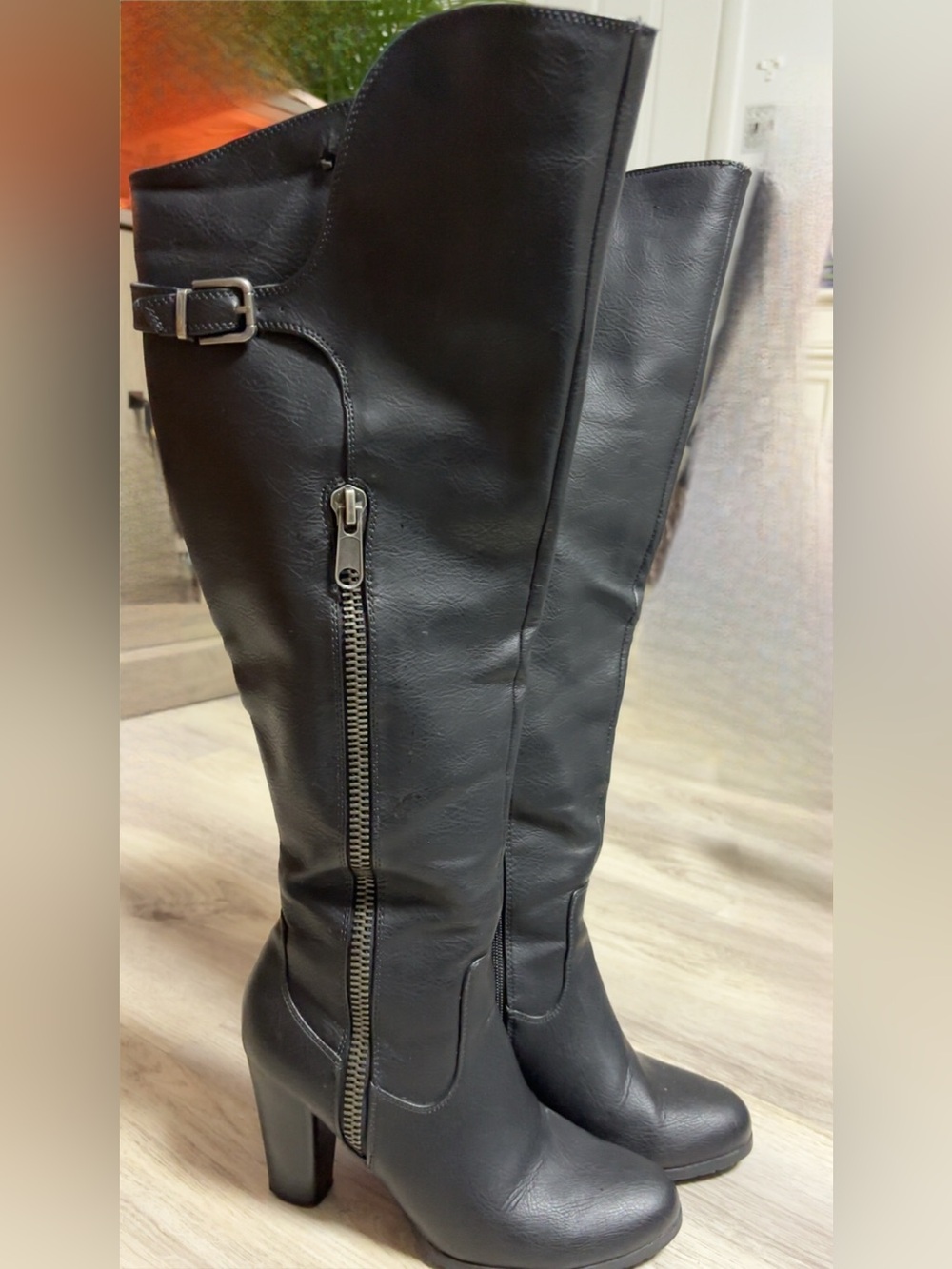 Rialto Women's Over-the-Knee Black Zip Riding Boots